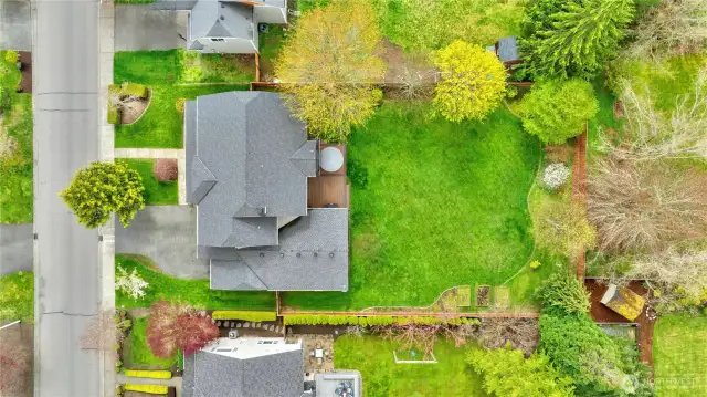 Step out to see the huge, fenced, private yard!