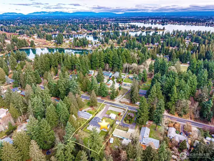 Arial shot of property & Lake Tapps