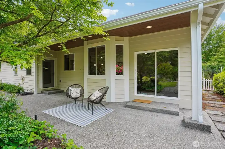 covered back patio