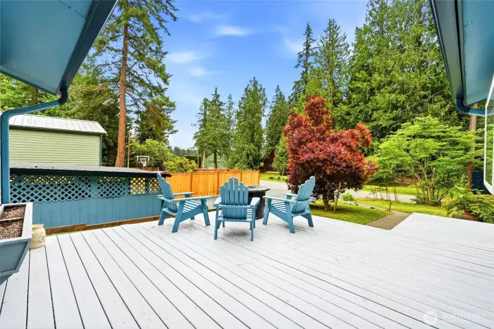 Peek a boo view of Deer Lake from the large front deck Peek a boo view of Deer Lake from the large front deck
