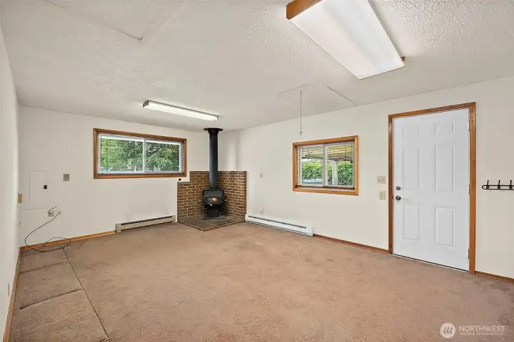 Great picture showing both windows and nice entry door. So much potential here.