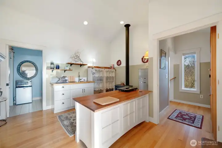 A kitchenette, living room, bathroom and walk in closet upstairs makes this a fully contained space if you'd like. A kitchenette, living room, bathroom and walk in closet upstairs makes this a fully contained space if you'd like.
