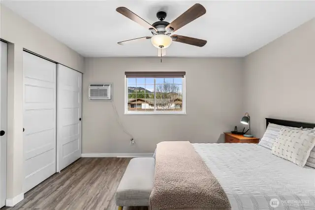 Upper level - Bedroom 1