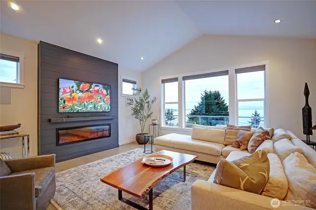 Vaulted Great Room w/ Sound, Mountain and Beach Views~