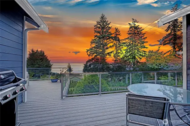 Private View Deck~
