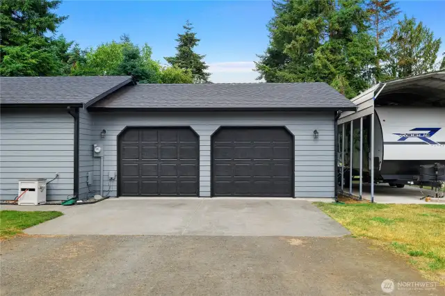 Spacious 2 car attached garage