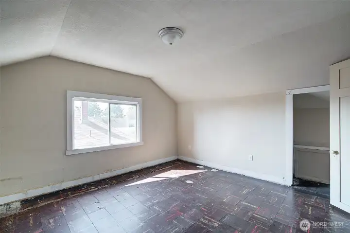 Primary bedroom has 2 closets. (2nd closet seen in previous picture next to bed)