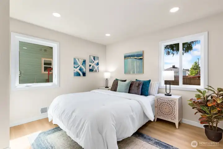 Main Floor Bedroom #2