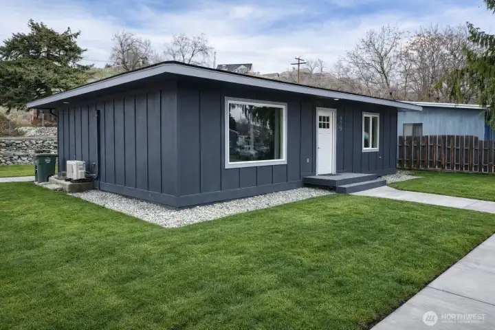 Digital rendering with landscape visual (side profile)