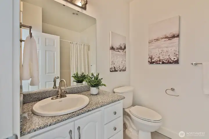 full bath upstairs