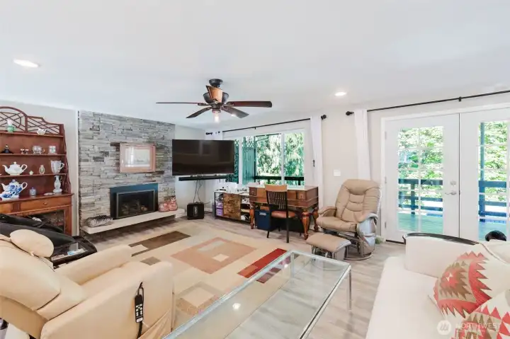 Natural Light Fills the Main Space