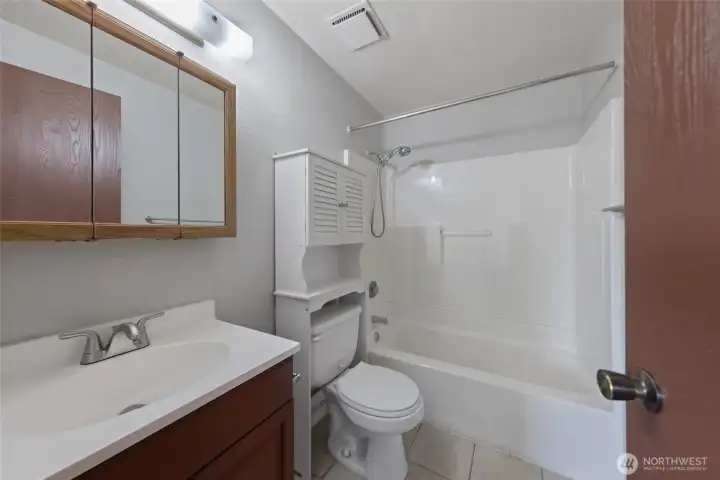 Upper unit hall bath