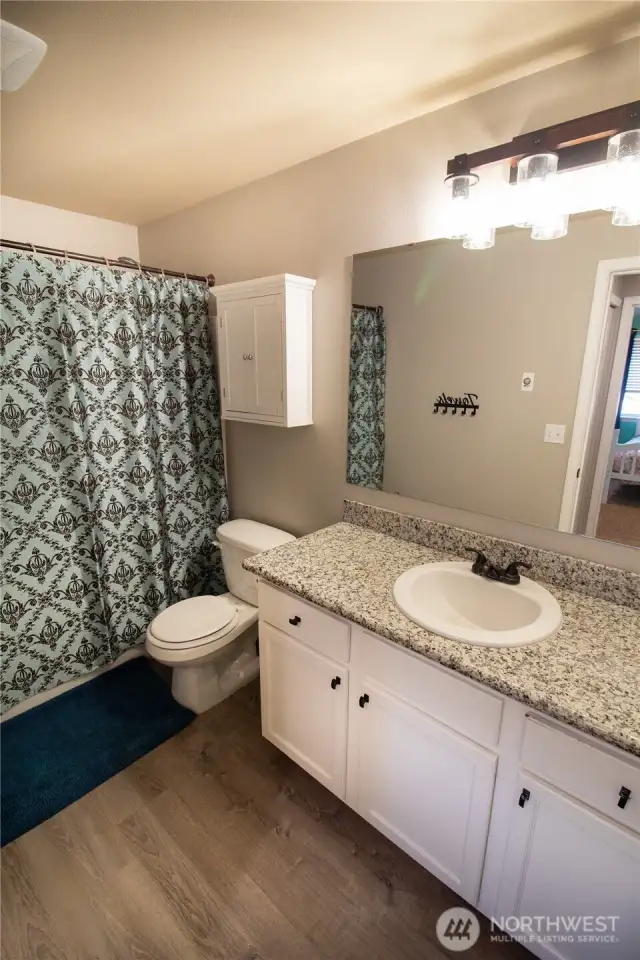 The upstairs full bath!