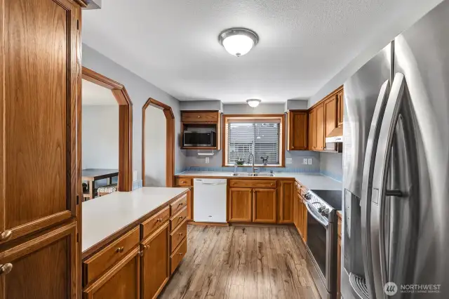 Another view of kitchen