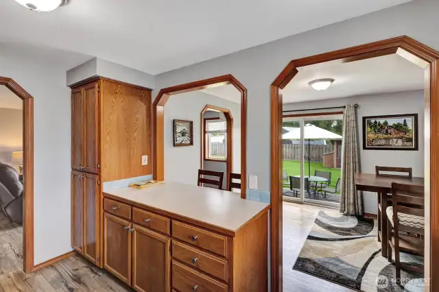 Kitchen bar and dining room