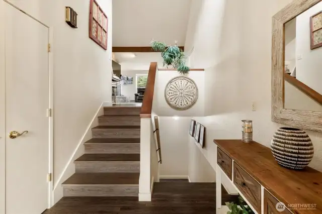Entry way leading upstairs or downstairs