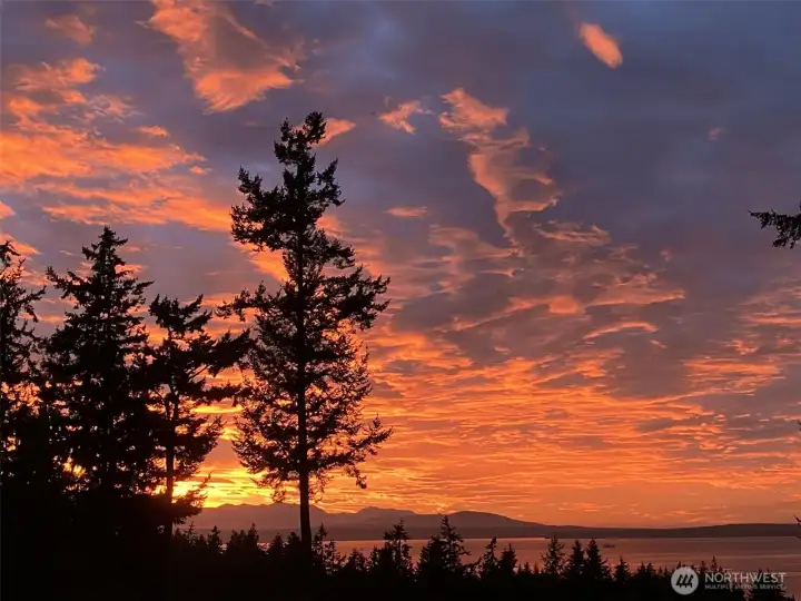 Homeowner Sunset Photo