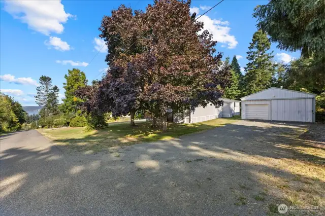4 car detached garage/shop.