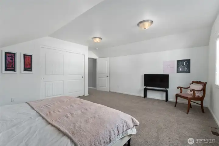 Upper bedroom 1