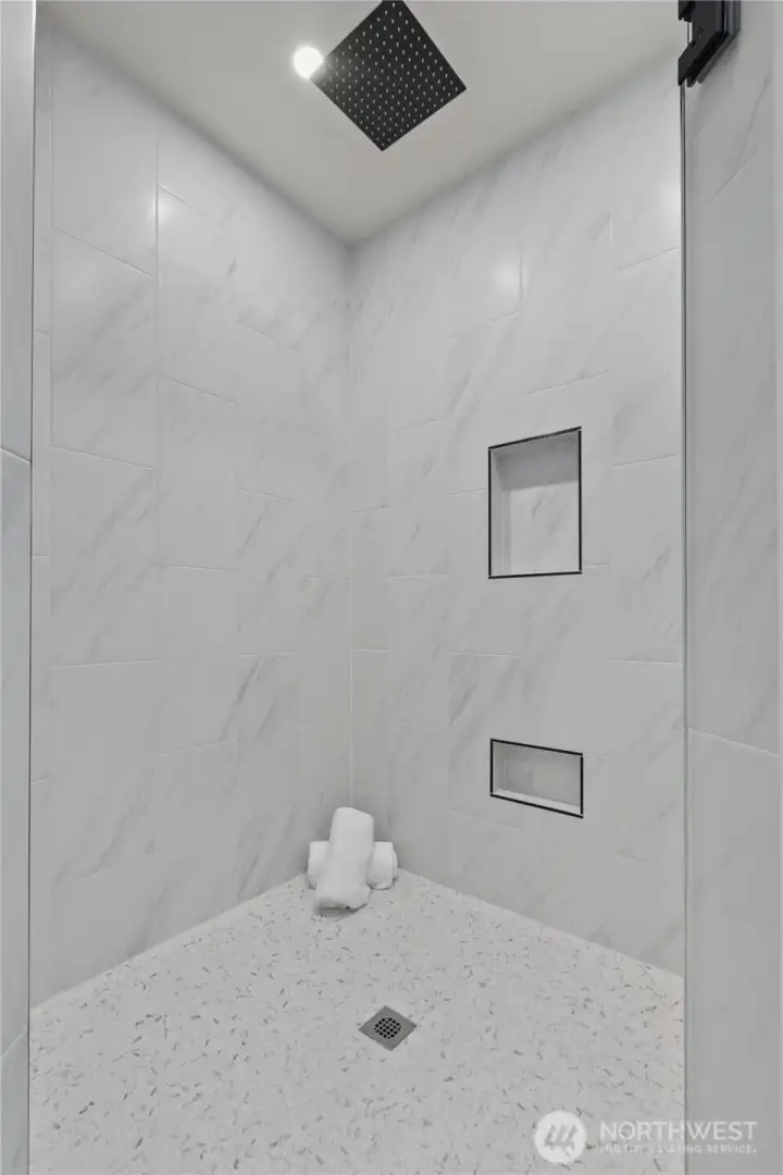 Stunning tiled shower