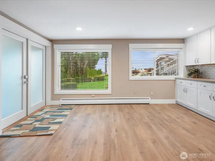 Spacious eat-in area with easy access to the patio for indoor/outdoor entertaining