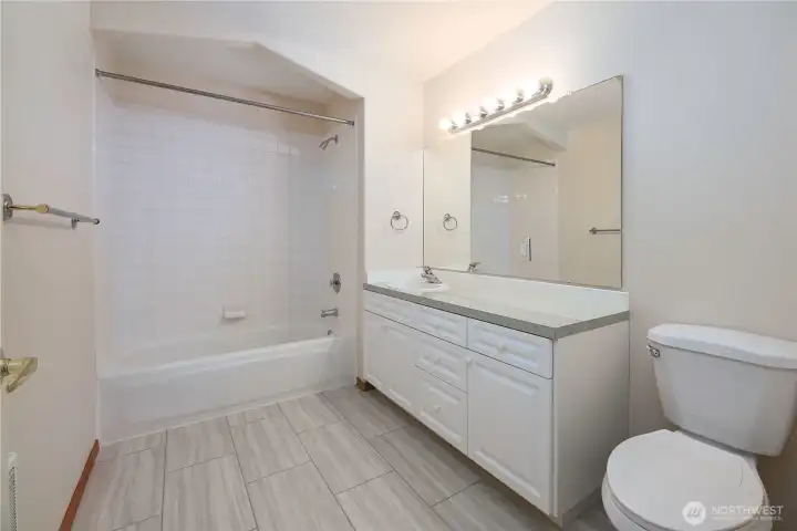 Main Bathroom