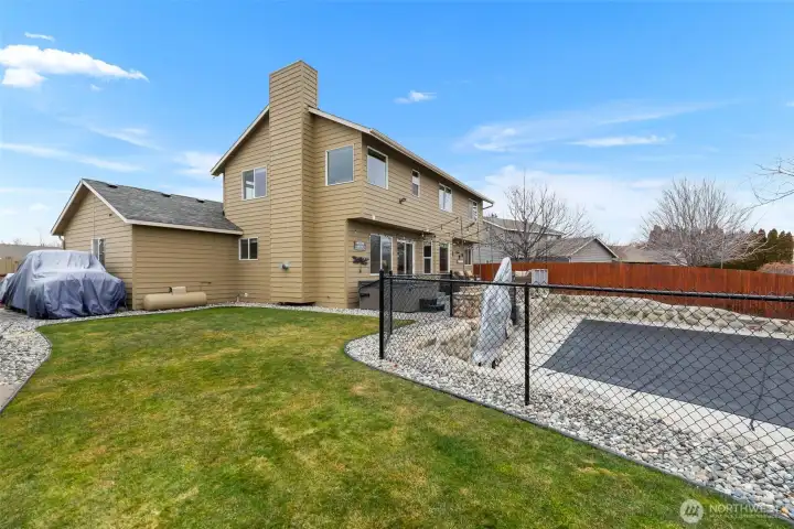 Fully fenced, RV parking and Additional parking