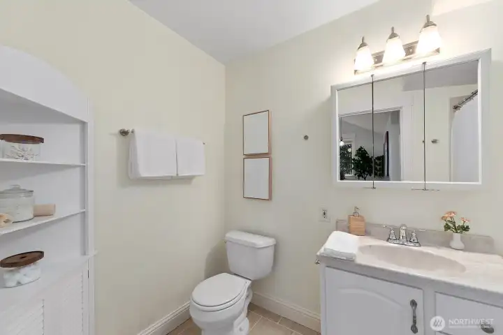 Full bathroom on main floor