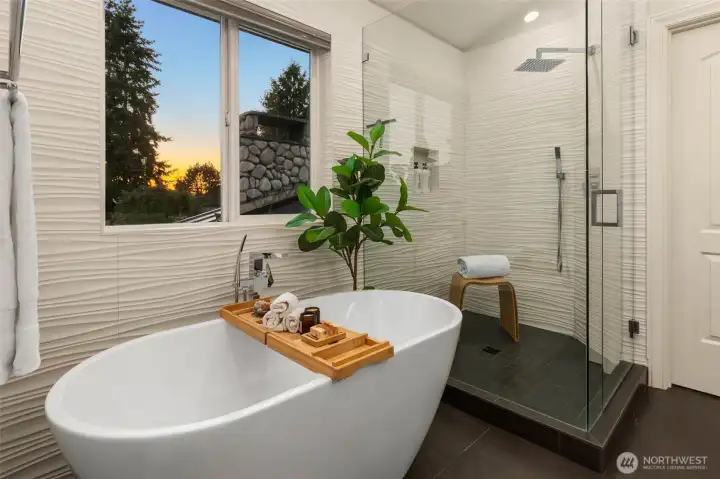 Soaking tub in primary.