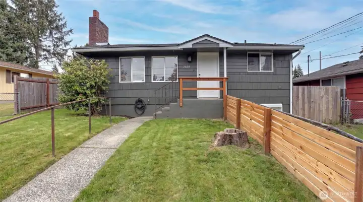 Welcome to 7039 S. L Street, in Tacoma's South End. This 1-story with a finished basement and separate garage offers flexibility and functionality, with an additional bonus room on the lower level.