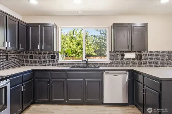All stainless steel appliances