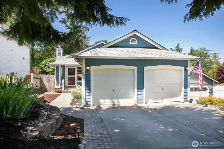 front/2 car garage