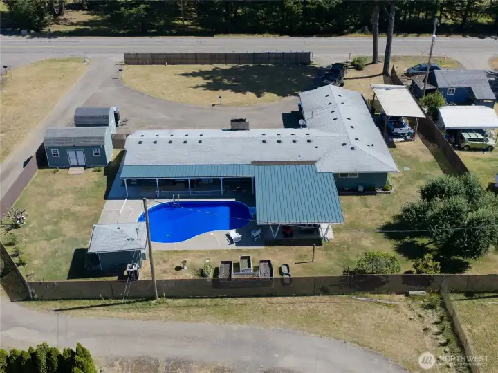 Private fenced back yard