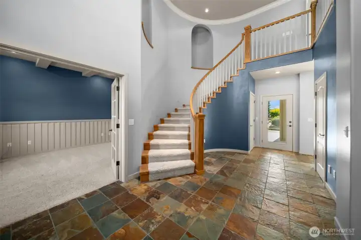 Elegant Entry