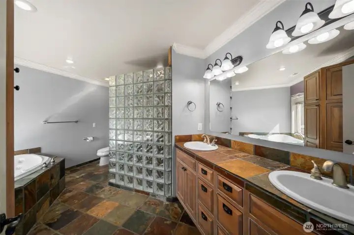 Primary Bath with Dual Sinks, Jetted Tub and Walk-In Shower