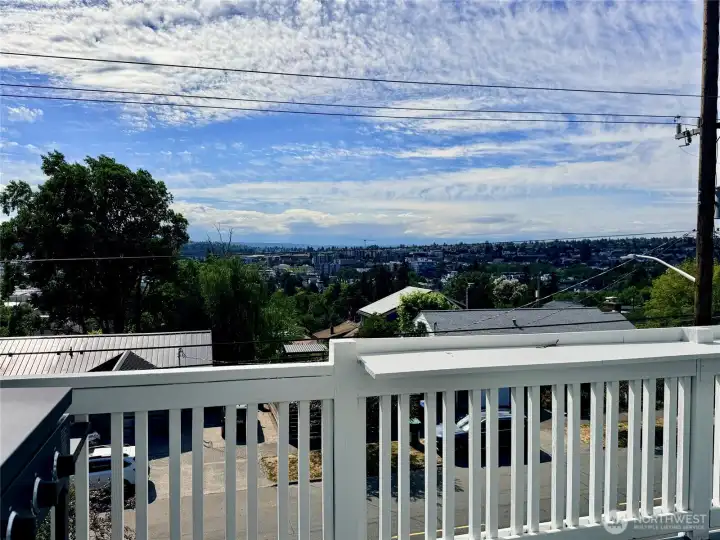 Overlooking at Downtown Ballard...! Overlooking at Downtown Ballard...!