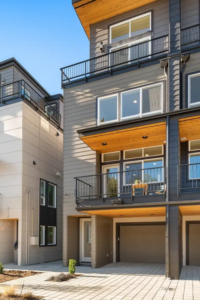 Striking from every angle, this townhome showcases sophisticated design and high-end finishes. The sleek facade, expansive windows, and beautiful balcony add curb appeal that’s sure to impress.