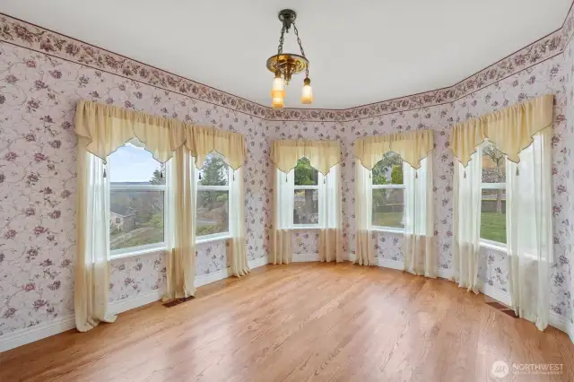 parlor/family