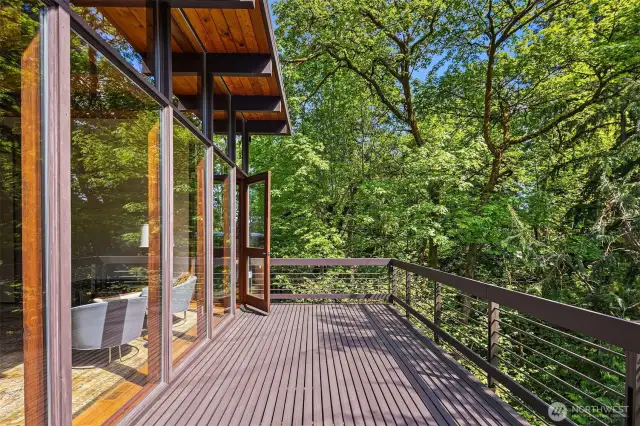 New decking system