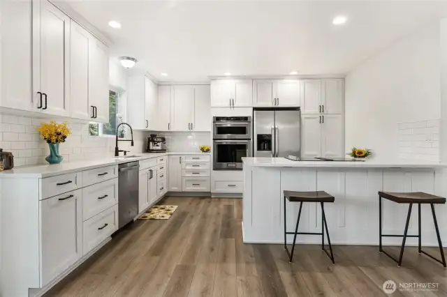 This kitchen was completely remodeled and feels like brand new construction