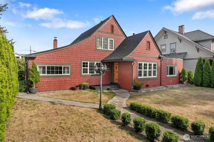 Stunning Tudor curb appeal in Centralia’s desirable Edison District.