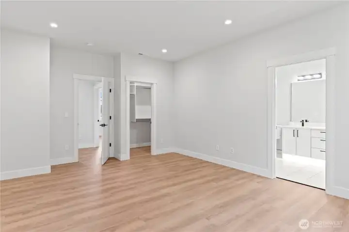 Primary en suite