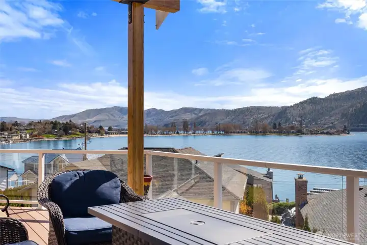 Eastern Views upper deck