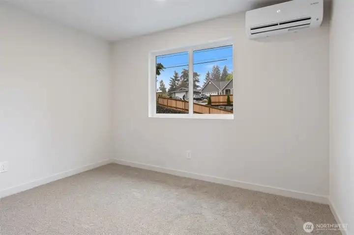 Second upstairs bedroom