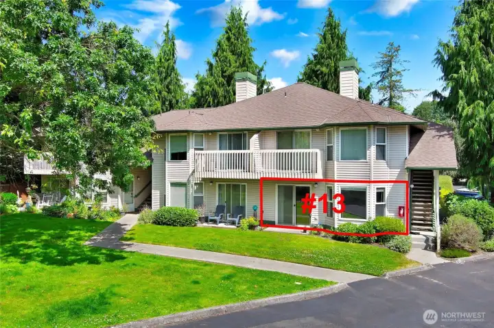 One level condo with easy access