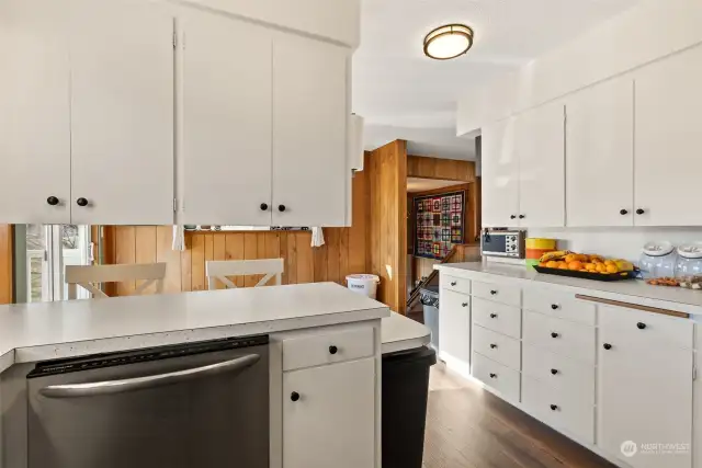 With ample cupboard storage and generous counter space, this kitchen is ready for the chef of the house. Whether it’s preparing everyday meals or hosting a meal, this well-appointed space ensures both convenience and inspiration