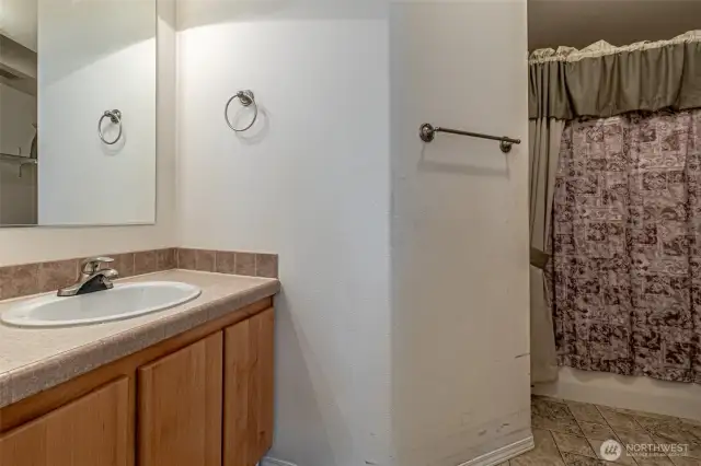 Full bathroom