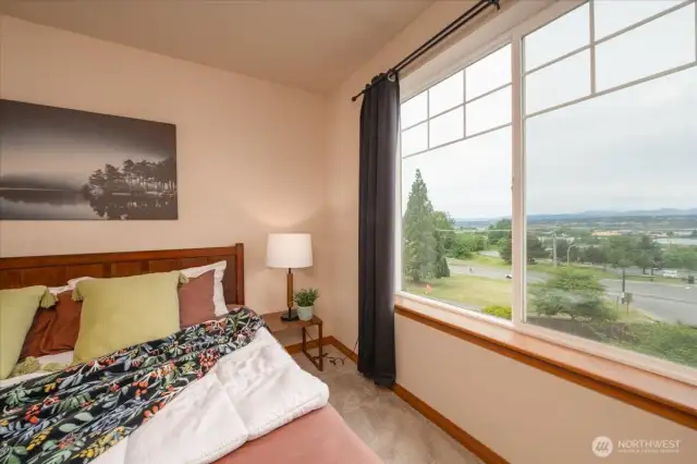 Stunning views at night and during the day!
