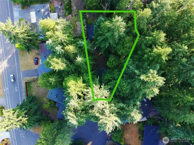 Lot lines are approx