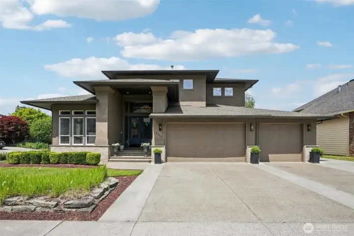 Architecturally styled Mediterranean home on a corner lot in Mt. Vista neighborhood